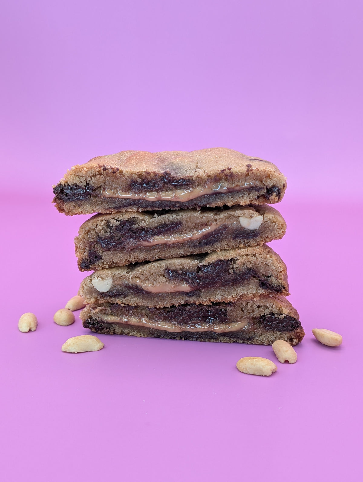 Mørk Choko & Peanut Cookies – Bake-at-home (4 stk)